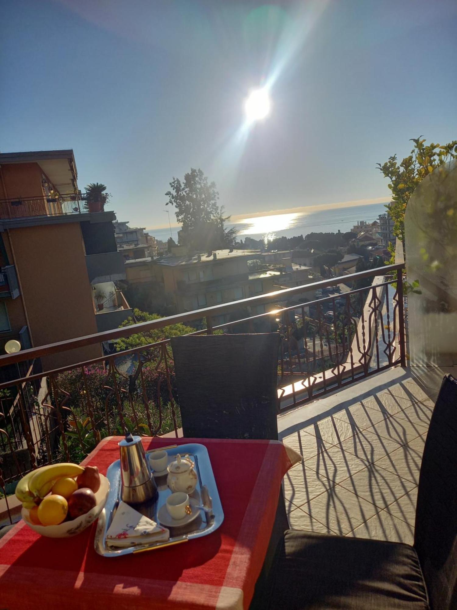 Appartamento Vista Mare Stella Marina Sanremo Exterior foto